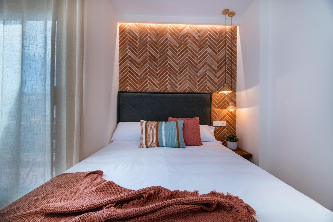 Vestal Suites Domo 坎布里尔斯 外观 照片