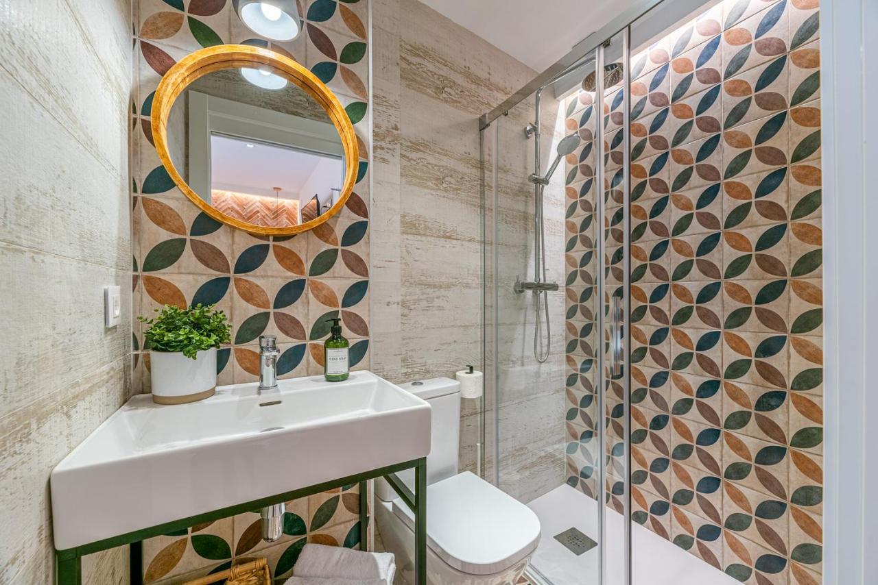Vestal Suites Domo 坎布里尔斯 外观 照片