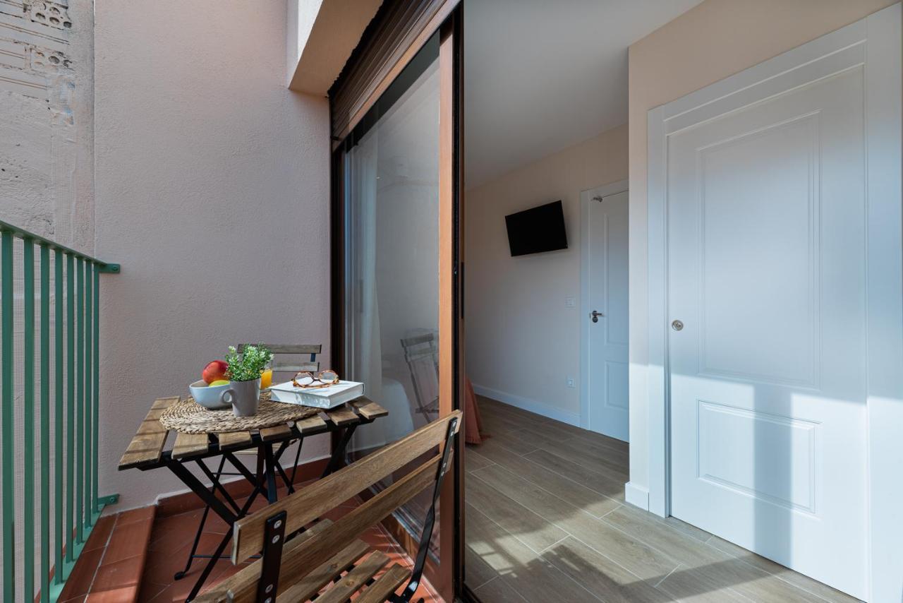 Vestal Suites Domo 坎布里尔斯 外观 照片