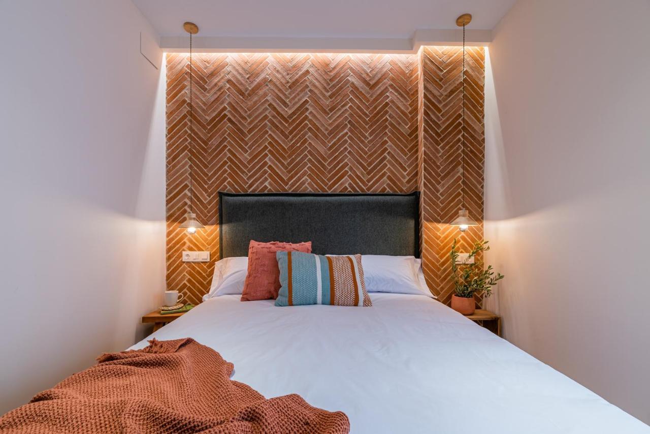 Vestal Suites Domo 坎布里尔斯 外观 照片